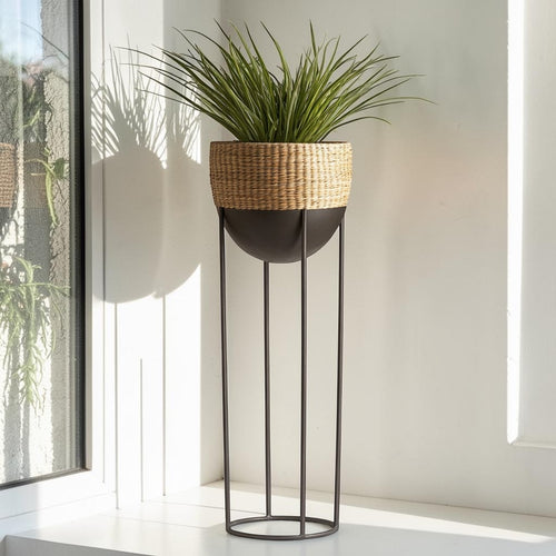 Mvdxj Standing Planter - Decorative Floor Plant Pot with Stand - Woven Style for Living Room, Patio & Bedroom - Sturdy & Elegant Decor